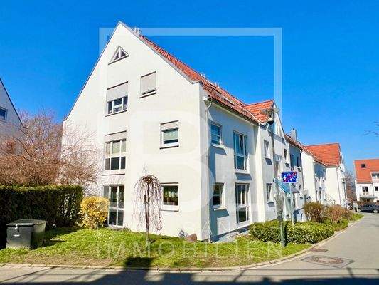 Außenansicht Straßenseite.JPG