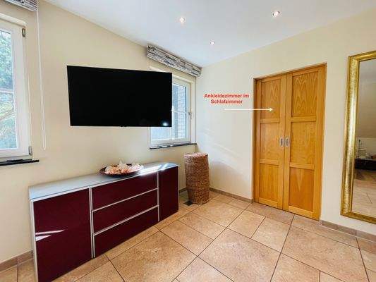 Ankleidezimmer.jpeg