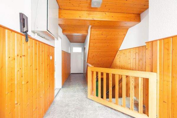 Helle und freundliche Fluransicht im Obergeschoss