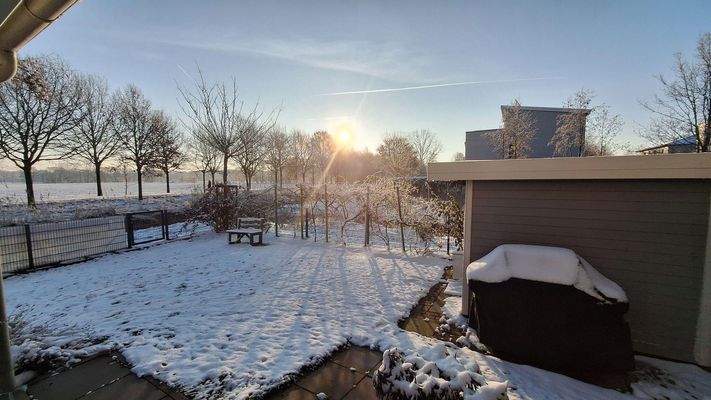 Winterimpressionen - Garten EG