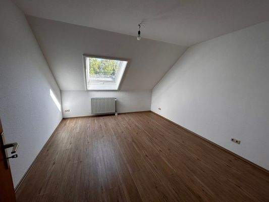 Schlafzimmer (DG-Wohnung)