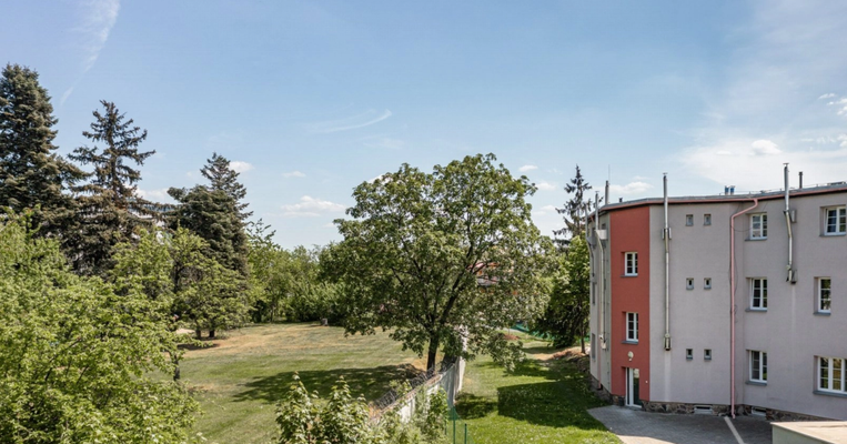 1744174553_Iv4Zt7lnj1