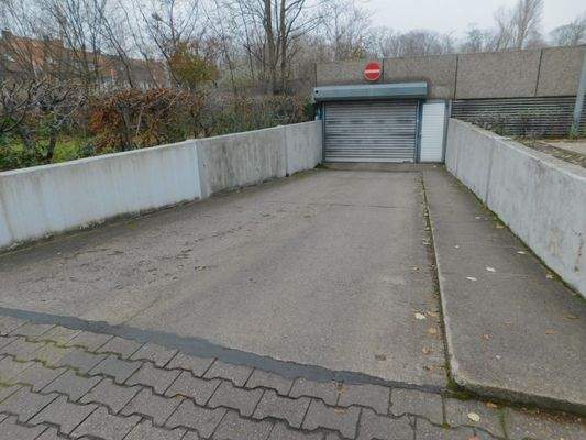 Parkhaus Küsterstr. 46