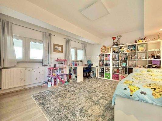 Kinderzimmer EG hinteres Haus