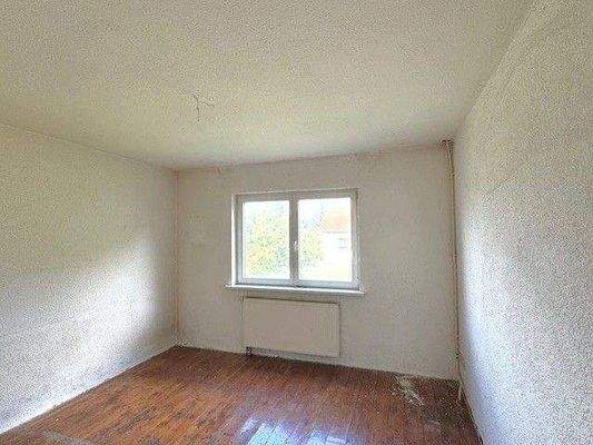 EG: z. B. zukünftiges Schlaf-bzw. Arbeitszimmerr