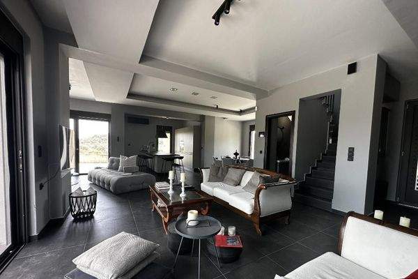 Kreta, Kolymvari: Moderne Luxusvilla mit atemberaubender Aussicht und privatem Pool zum Verkauf