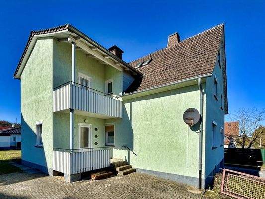 Ansicht vom Parkplatz