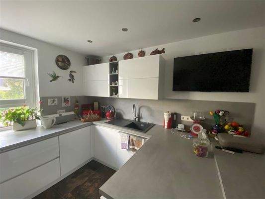 682B3E78-0B90-4E25-B50B-BB52C7053CF5