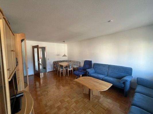 Großer Wohn- und Essbereich