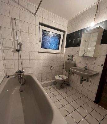 WhatsApp Image 2025-12-12 at 15.57.31.jpeg