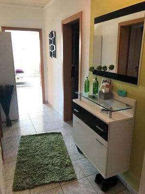 Flur Wohnung OG Haus rechts