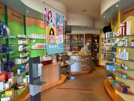 große Verkaufs-/ Ladenfläche