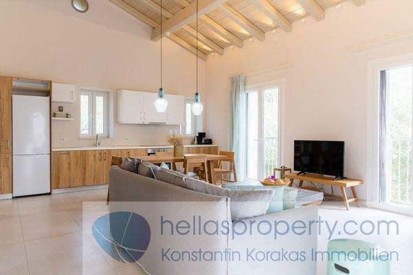 C2445 Agni Nissaki (9)