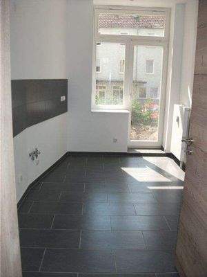 Küche mit Zugang Balkon