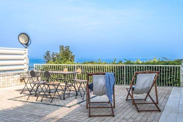 012-Yacht House-Desenzano-18.jpg