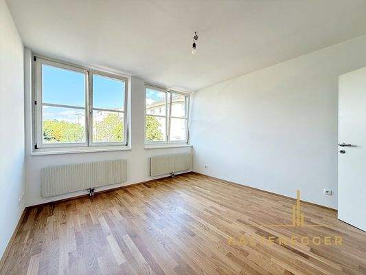 Zimmer 15,14 m² im vorderen Bereich der Wohnung