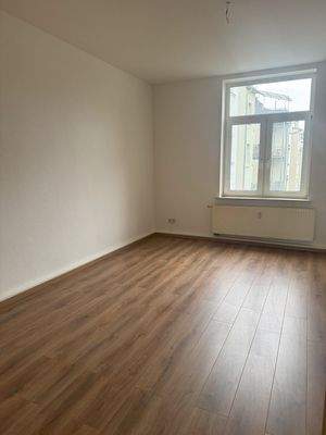 Schlafzimmer 2 Fenster