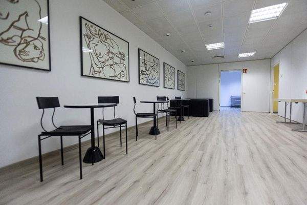 Warte-Verkehrsbereich Bild 2