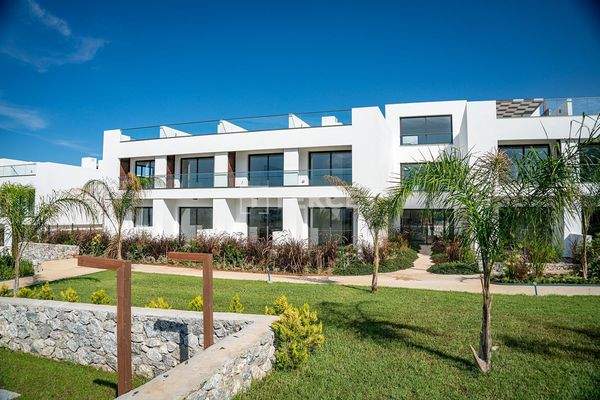 Apartments Within Walking Distance to the Sea in North Cyprus Girne