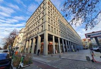 Leibniz Kolonnaden.jpg