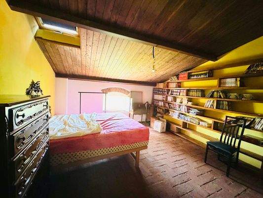 Schlafzimmer DG.jpeg