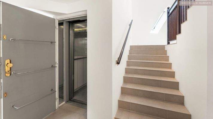 Lift mit direktem Zugang in die Einheit