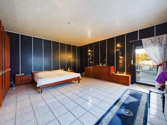 Schlafzimmer EG
