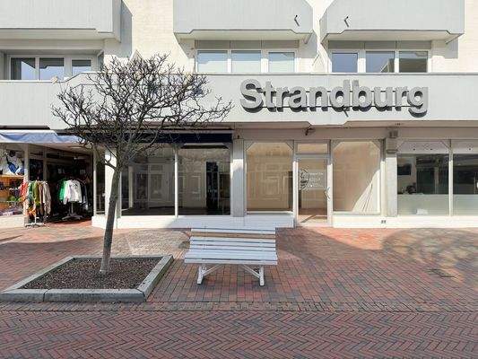 Anischt Süden Laden 2 und 3.jpg