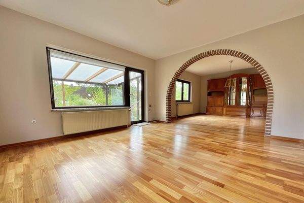 Großes Wohn- und Esszimmer