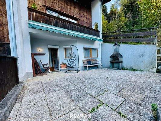 Panoramaterrasse mit Grill