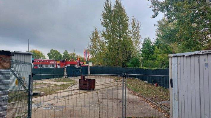 Freifläche H - Blick Rückseite.jpg