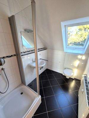 Duschbad_2. Ebene.jpg