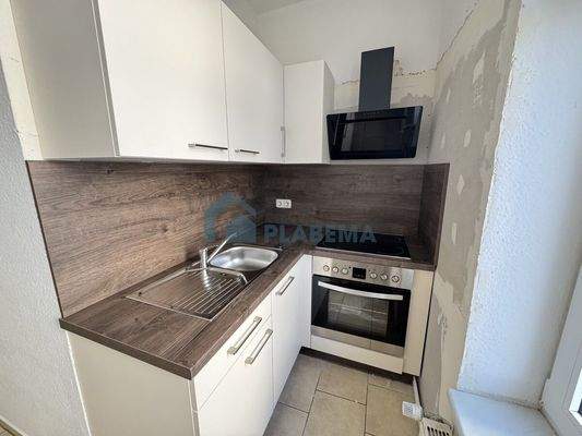 233.05-Küche Ansicht 1