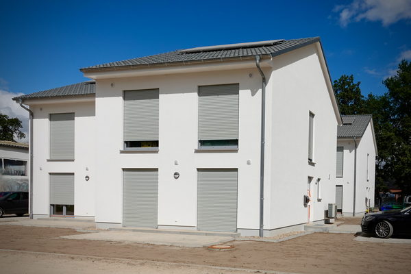 Doppelhäuser im Wohnquartier