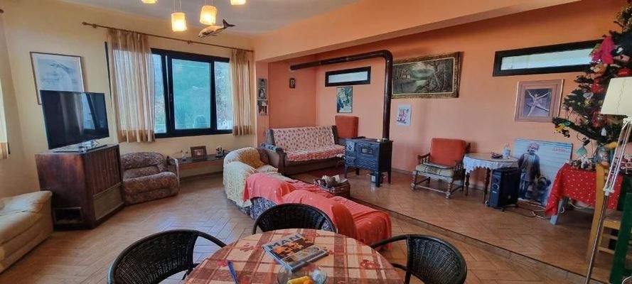 Kreta, Agia Pelagia: Freistehendes Haus mit traumhaftem Meerblick zu verkaufen