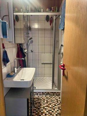 1. OG - Duschbad ohne WC