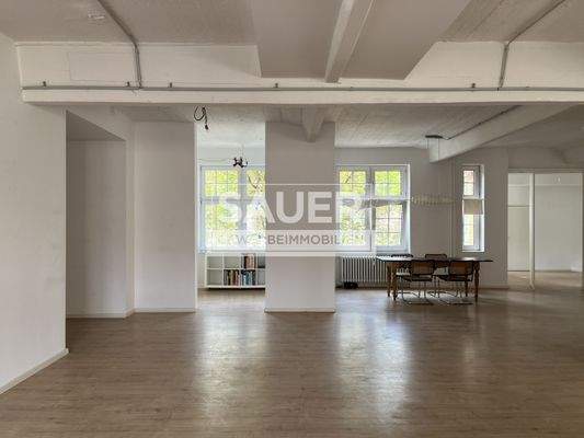 Innenansicht 4. OG (links Teeküchenbereich)