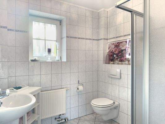 Duschbad im Erdgeschoss