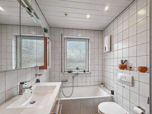 Badezimmer Ansicht II