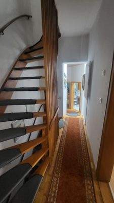 Treppenaufgang zum DG