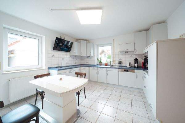 Erdgeschoss Küche_Objekt Ichenhausen Oxenbronn