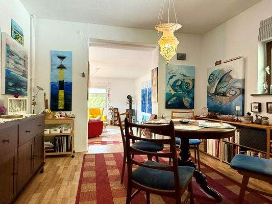 Wohn- und Essbereich