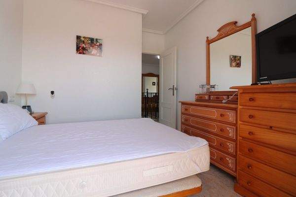 re-sale-detached-villa-algorfa-lomas-de-la-juliana