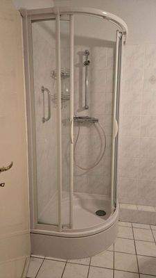 Dusche.jpg