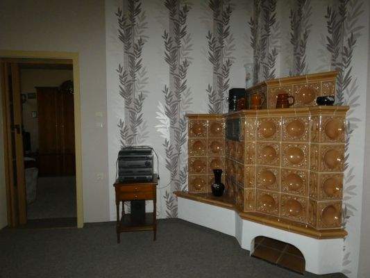 24-verkleidete Heizung EG.JPG