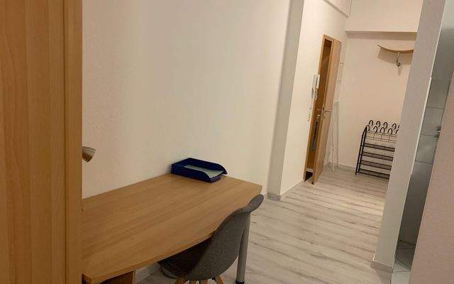 Wohnung möbliert mieten auf Zeit in Stuttgart Vaihingen bei urbanbnb 9.jpeg