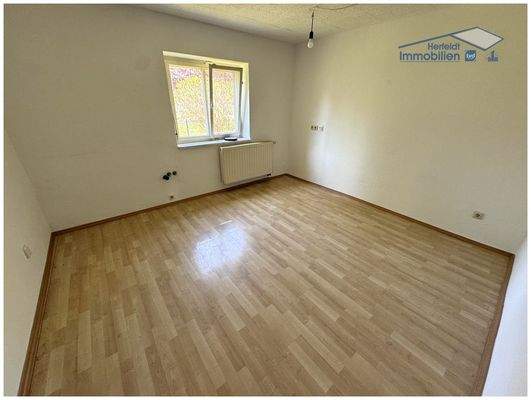 Küchenbereich mit Essplatz