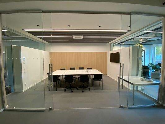 Moderner Besprechungsraum