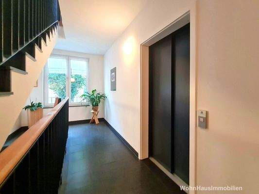 Altersgerechtes Wohnen mit Fahrstuhl