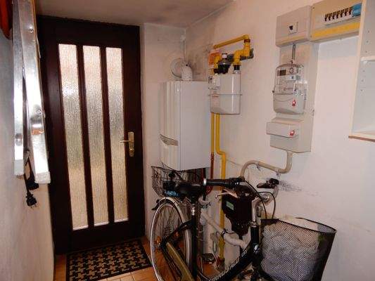 Abstellraum inkl. Hausanschlüssen